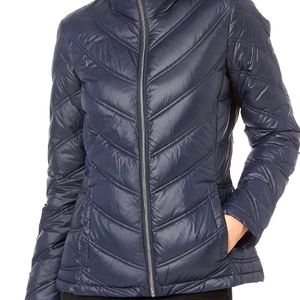 Women's Lightweight Chevron Quilted Packable Down Jacket